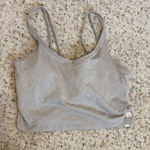 Vuori Heathered Gray halo performance tank
